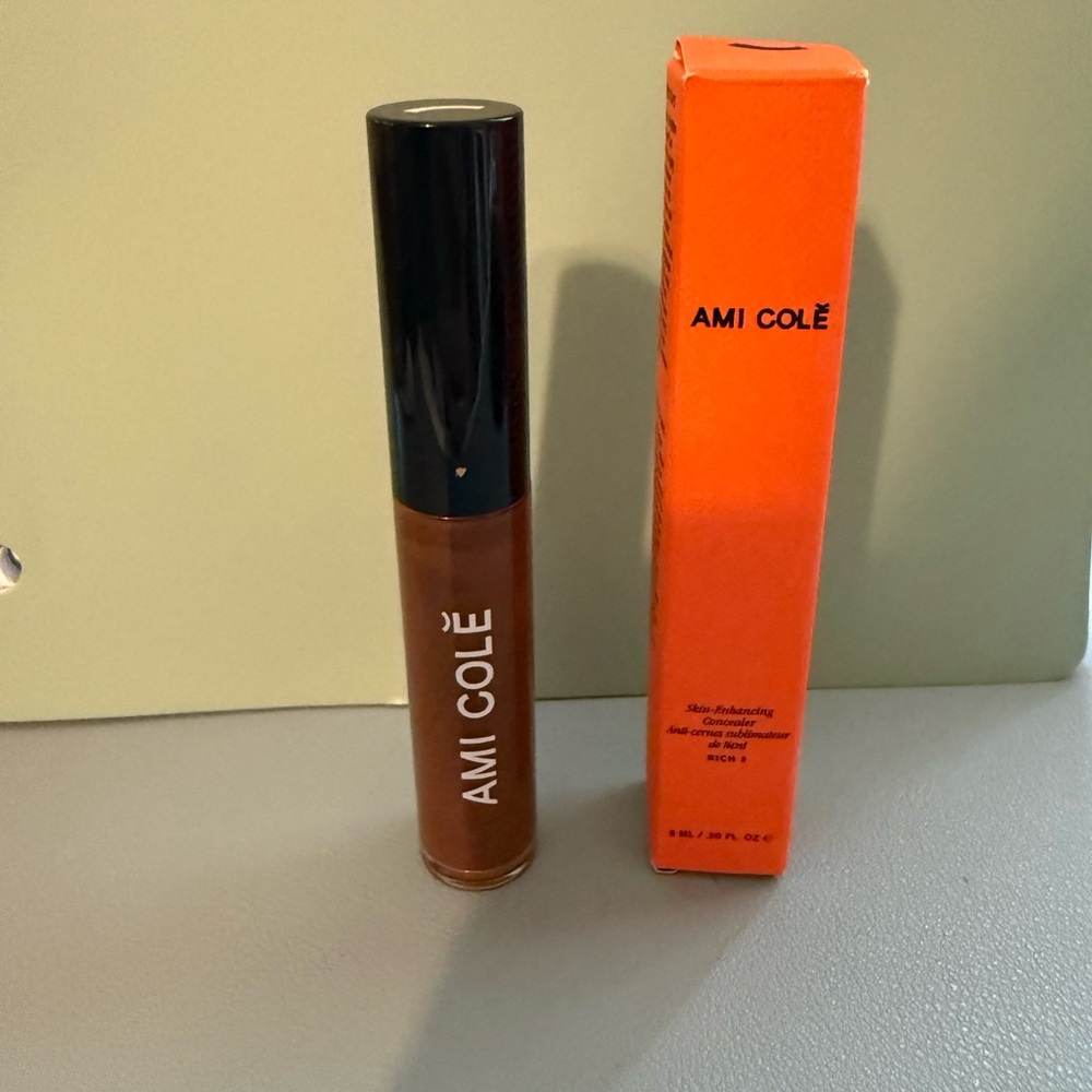 Ami Colé Skin Enhancing Concealer Shade Rich 2